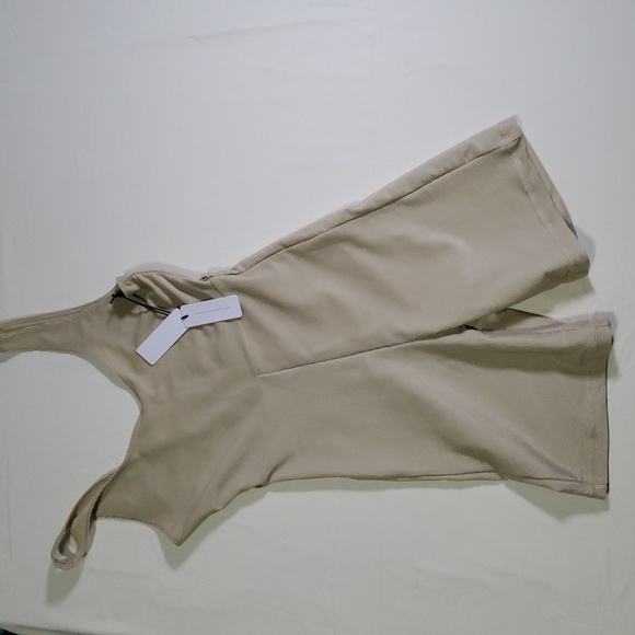 WEWOREWHAT SCOOP BODY SUIT Size XS - Picture 7 of 7